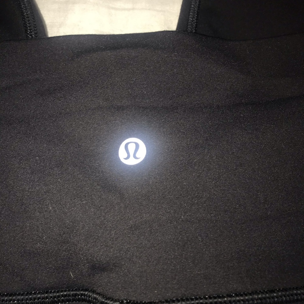 Black Size 6 Lululemon legging with mesh
